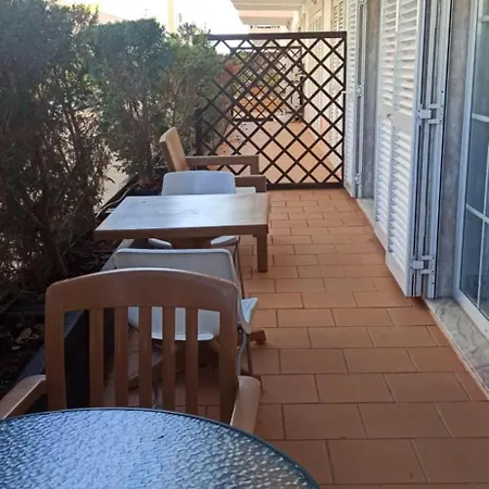 Formosa Apartment *